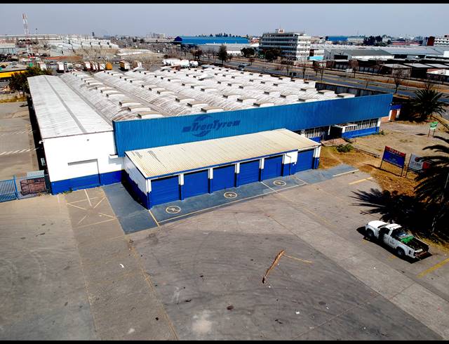 4,834M² FACTORY TO LET IN ALRODE